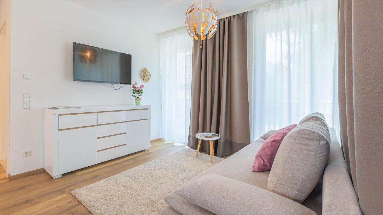 Alpine Appartement Top 2 By Aa Holiday Homes Tauplitz Kültér fotó